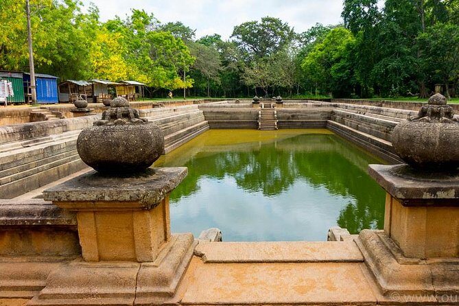 Aukana & Ancient Kingdom Anuradhapura Day Tour From Kandy - The Sum Up
