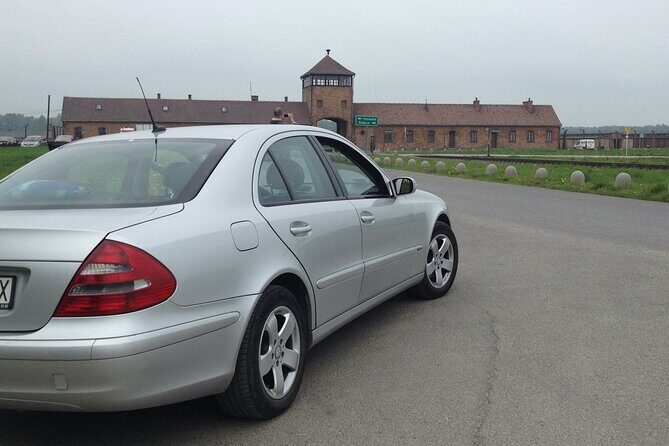 Auschwitz and Birkenau Round-Trip VIP Transport from Krakow - Analyzing the Cost: Is It Worth It?