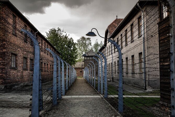 Auschwitz and Wieliczka Salt Mine One Day Tour from Krakow - FAQ