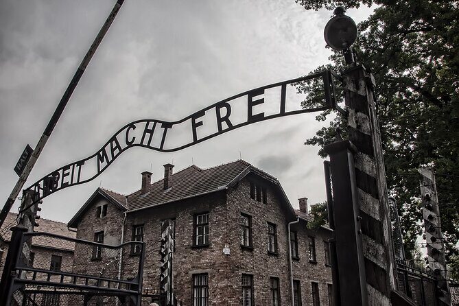 Auschwitz-Birkenau and Salt Mine Tour with private transport from Krakow - Why This Tour Offers Great Value
