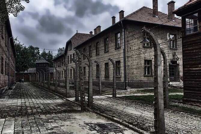 Auschwitz-Birkenau: Entry Ticket with Guided Tour - Detailed Review: What to Expect from the Auschwitz-Birkenau Guided Tour