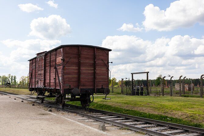 Auschwitz-Birkenau: Guided Tour from Kraków - FAQ