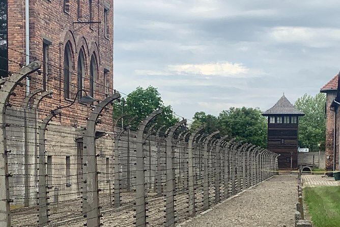 Auschwitz-Birkenau guided tour from Krakow - private car - A Detailed Look at the Auschwitz-Birkenau Tour