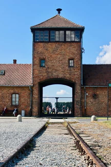 Auschwitz-Birkenau: Guided Tour - Ticket + Transportation - What to Expect from the Tour