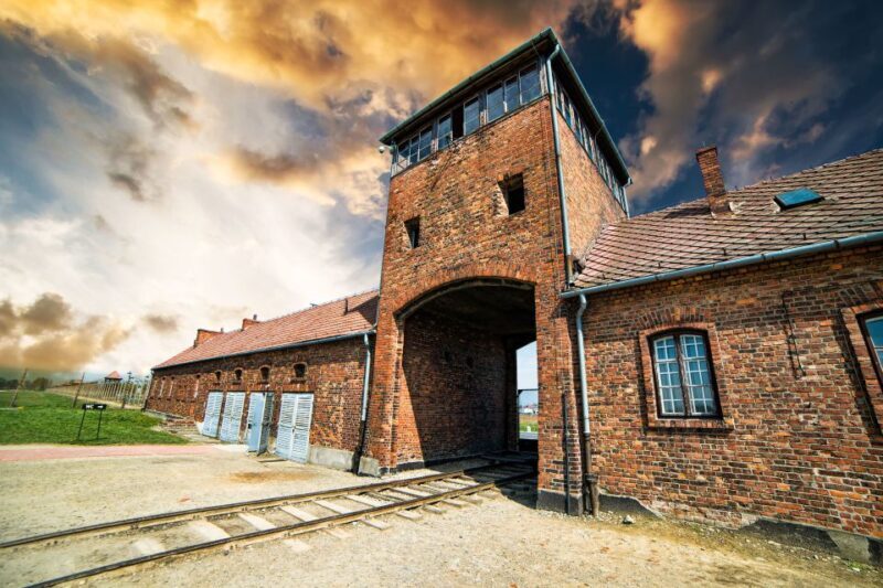 Auschwitz-Birkenau Guided Tour & Transfer from Krakow - Final Thoughts: Who Is This Tour Best For?