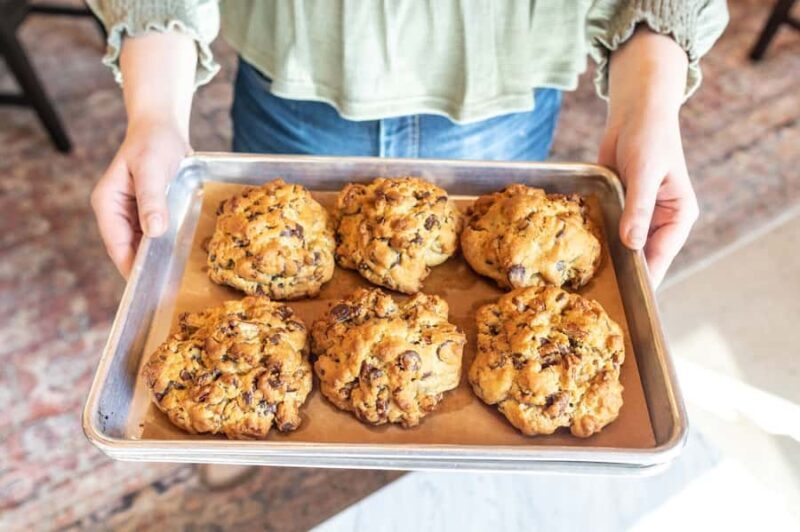 Austin: Downtown Food Tour with 6+ Tastings of Local Flavors - Walking, Pacing, and Group Size