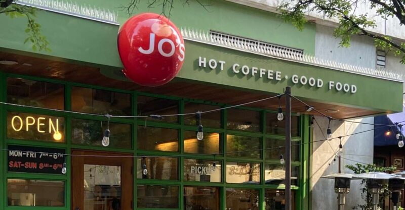 Austin: Morning History Walking Tour of Downtown Austin - The Guide’s Role and Guest Experience