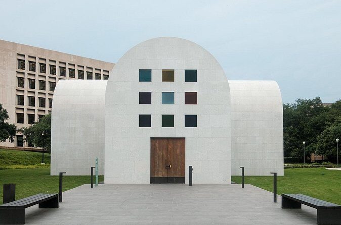 Austin Murder Mystery Quest Outdoor Detective Escape Game - FAQs