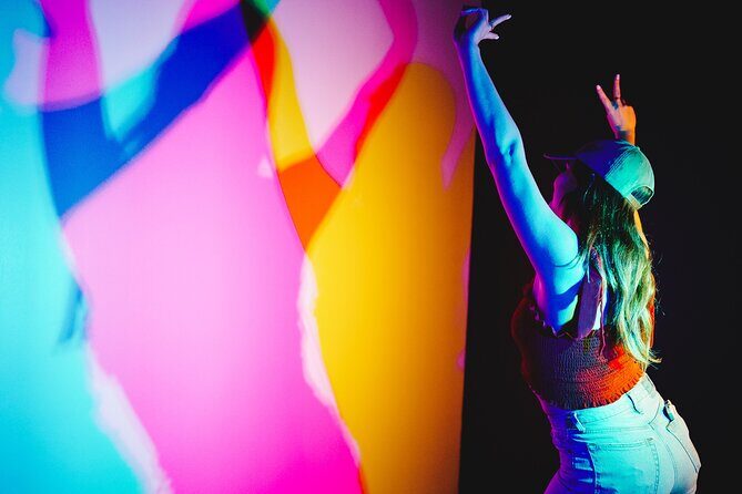 Austin Museum of Illusions Admission Ticket - A Closer Look at the Austin Museum of Illusions