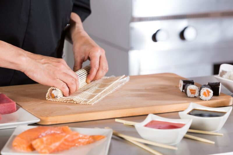Austin : Sushi Making Class At a Sake Bar - FAQ