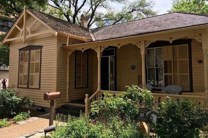 Austin's Must See Sights Guided Private Walking Tour - Frequently Asked Questions