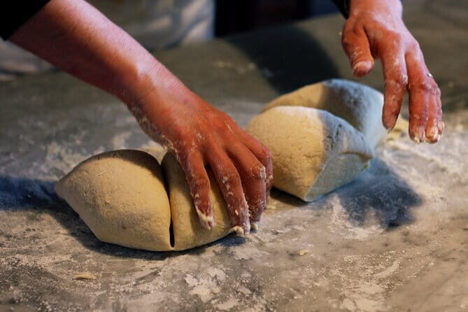 Authentic Culinary Experience in a Tuscan Family Estate - Key Points
