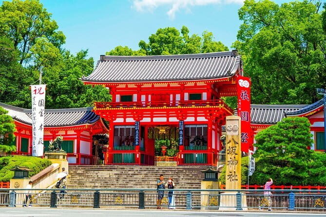 Authentic Kyoto Gion Tour with Traditional Cuisine and Maiko Show - Practical Details and Value
