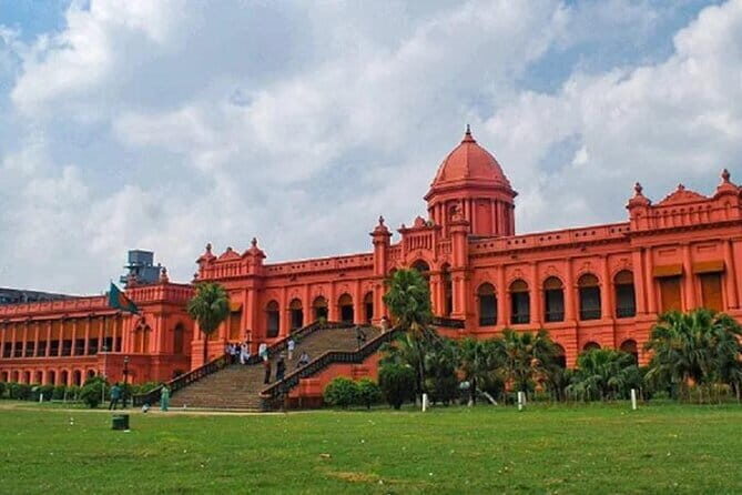 Authentic Old Dhaka Day Tour with Shipyard Visit - How the Tour Works and What to Expect