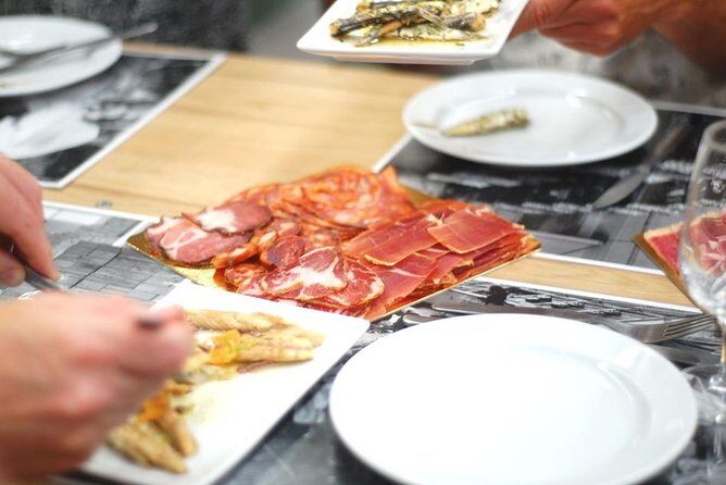 Authentic Porto Food Tour & Market Experience - Exploring the Itinerary in Detail