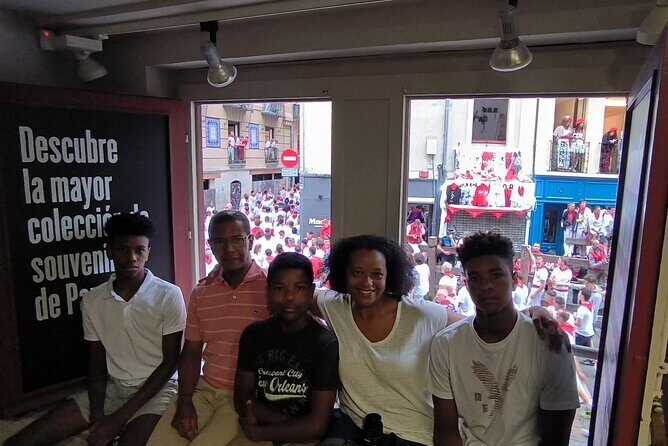 Authentic San Fermín experience with balcony and buffet breakfast. - Price and Value: Is It Worth It?