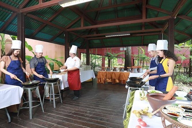 Authentic Thai Cooking Class by Suuko Wellness Spa - Key Points