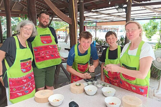Authentic Thai Cooking with Visit Local Market - An In-Depth Look at the Experience