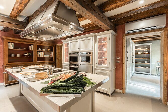 Authentic Venetian Cooking Classes - Who Should Consider This Experience?