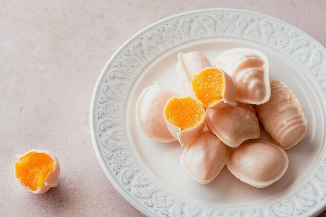 AVEIRO AND NEW COSTA: Private Full-Day Tour from Porto - Culinary Delights and Free Time