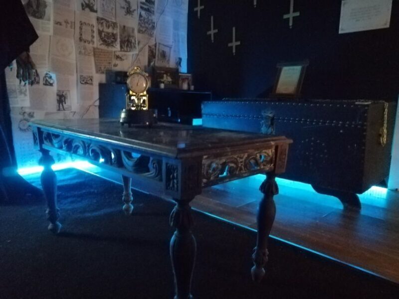 Aveiro: The Warren Files Escape Room Experience - FAQ