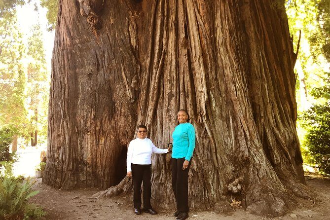 Avenue of the Giants Redwoods private 2-day tour +1 night hotel - FAQs