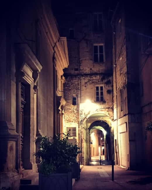 Avignon: La Noctambule du Pape Night Tour - Who Will Enjoy This Tour?