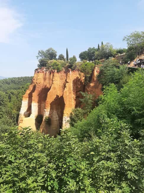 Avignon: Luberon, Gordes, and Roussillon Half-Day Tour - Key Points