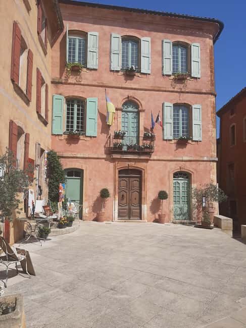 Avignon: Luberon, Gordes, and Roussillon Half-Day Tour - What Sets This Tour Apart