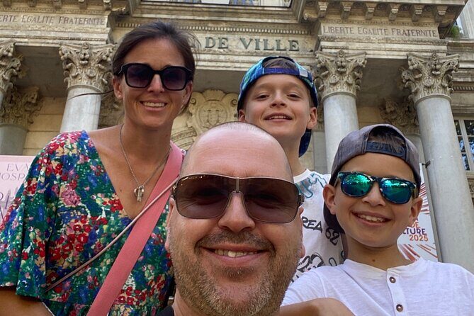 Avignon Scavenger Hunt and Sights Self-Guided Tour - A Deep Dive into the Avignon Scavenger Hunt and Sights Tour