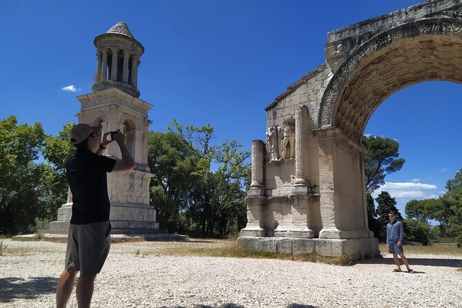 Avignon, St Rémy, Les Baux de Provence & Pont du Gard - Is This Tour Worth It?