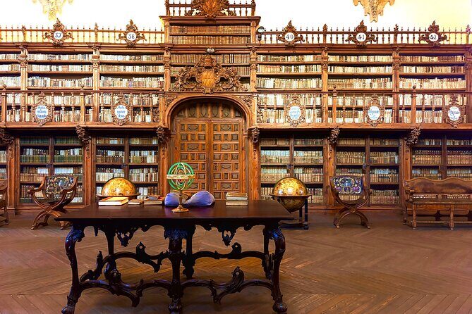 Avila and Salamanca a day between history and walls from Madrid - Key Points