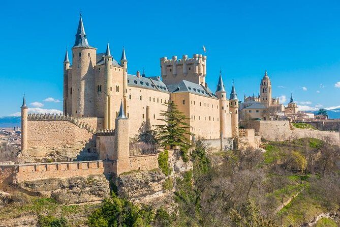 Avila & Segovia Tour with Tickets to Monuments from Madrid - Who Will Love This Tour?