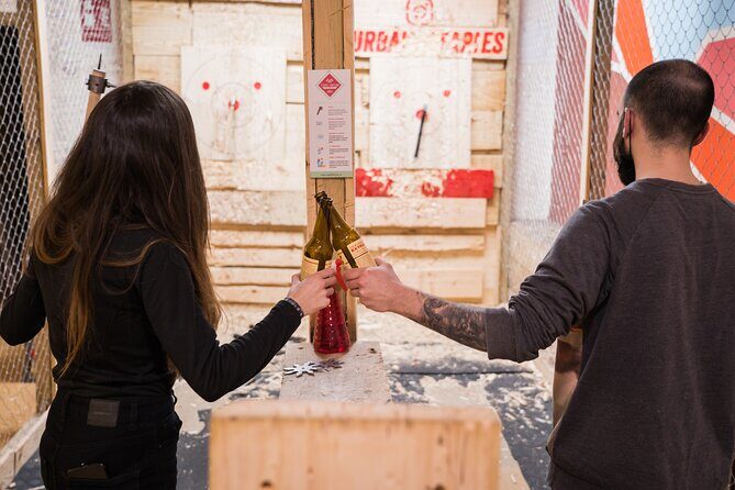 Axe Throwing 1 hour session - What to Expect from Your Madrid Axe Throwing Session