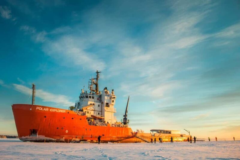 Axelsvik: Polar Explorer Icebreaker Lunch Cruise - Key Points
