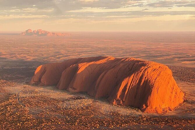 Ayers Rock Scenic Plane Flight: Desert Explorer - What Makes It Special?