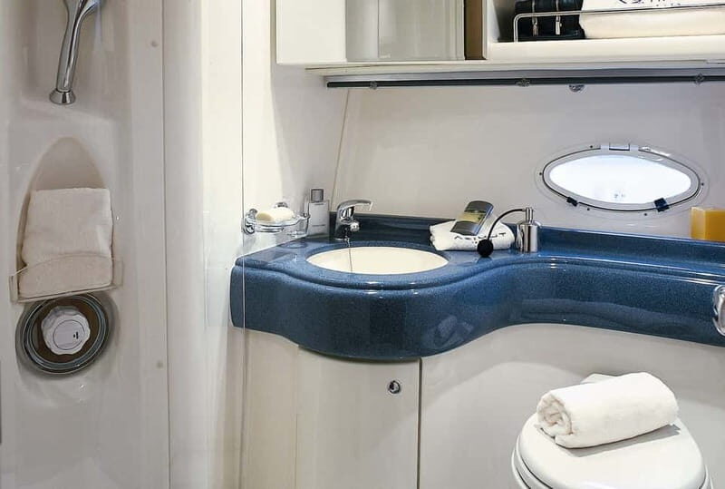 Ayia Napa: Explore Blue Lagoon on board of luxury Azimut 42 - FAQ