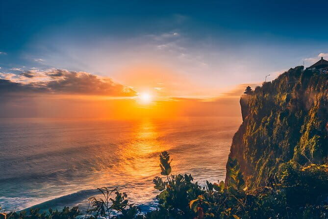 Ayung River Rafting and Uluwatu Tour Packages - The Rafting Experience
