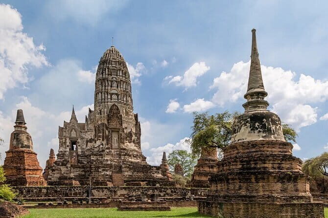 Ayutthaya Bicycle Tour with Scenic Boat Experience - Practical Tips for Your Tour