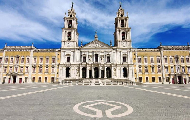 Azenhas do Mar, Ericeira & Mafra - Private Tour from Lisbon - Key Points