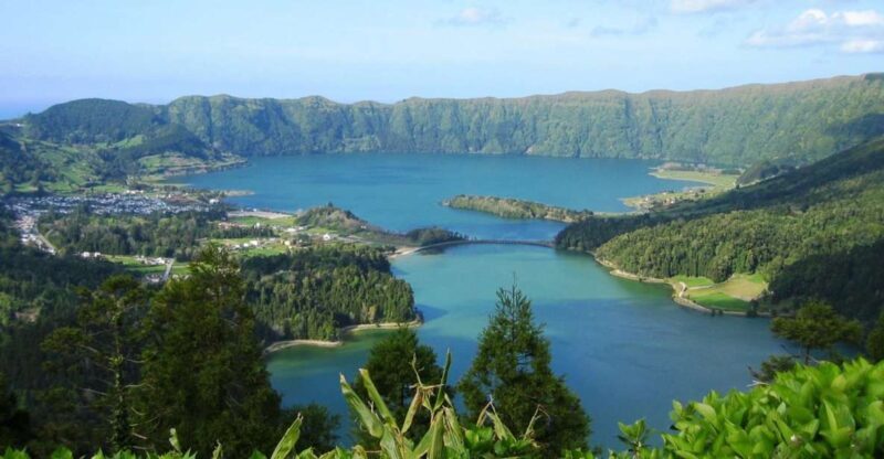 Azores: Sete Cidades Scenic Jeep Tour from Ponta Delgada - Key Points
