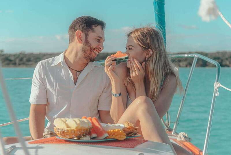 Bacalar: 4hr Private Sailing Tour with Guacamole & Drinks - Introduction to the Bacalar Sailing Tour