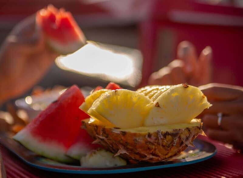 Bacalar: 4hr Private Sailing Tour with Guacamole & Drinks - The Guides and Atmosphere