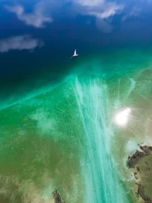 Bacalar: Lagoon Sailing Tour with Snacks and Drinks - Detailed Breakdown of Highlights