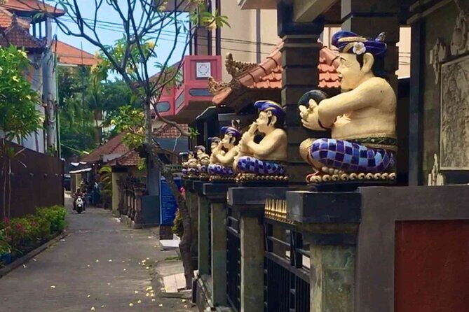 Backlanes and Hidden Sites: A Self-Guided Audio Tour in Seminyak - Key Points