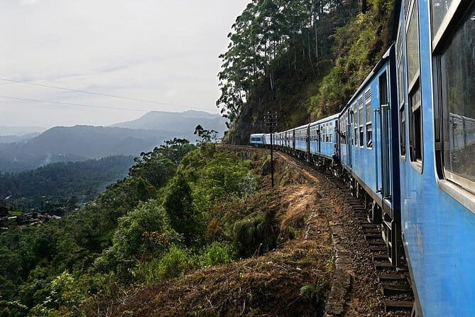 Badulla to Kandy train ride on (Train No: 1006 "Podi Menike") - Who Will Love This Experience?