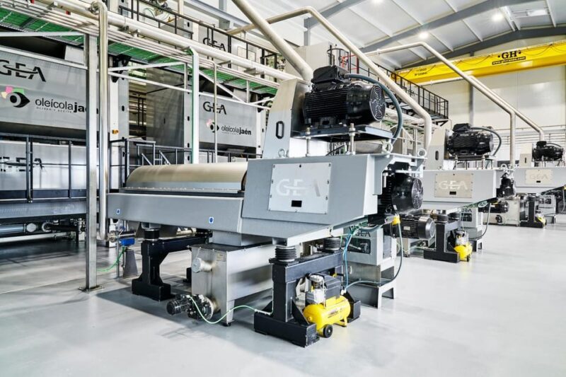 Baeza: Olive Oil Mill & Tasting at AOVEland - An In-Depth Look at the Olive Oil Tour in Baeza