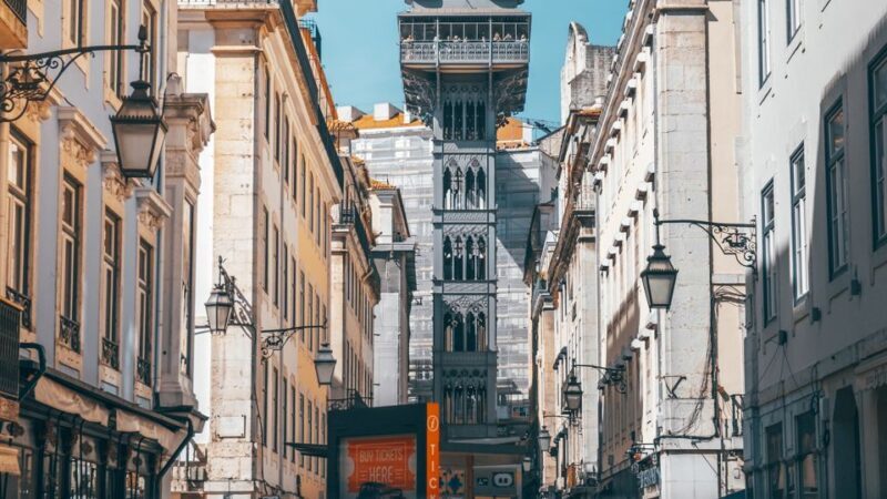 Bairro Explorations: Lisbon's Colorful Neighborhood Tour - Key Points