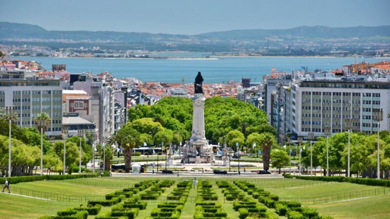 Bairro Explorations: Lisbon's Colorful Neighborhood Tour - The Value of the Experience