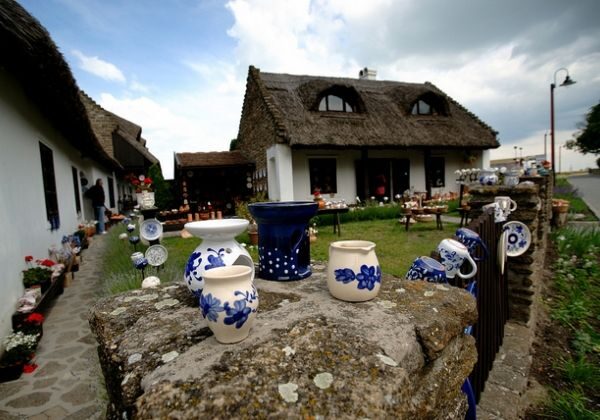 Balaton Full-Day Tour from Budapest - Exploring the Lake Balaton Full-Day Tour from Budapest